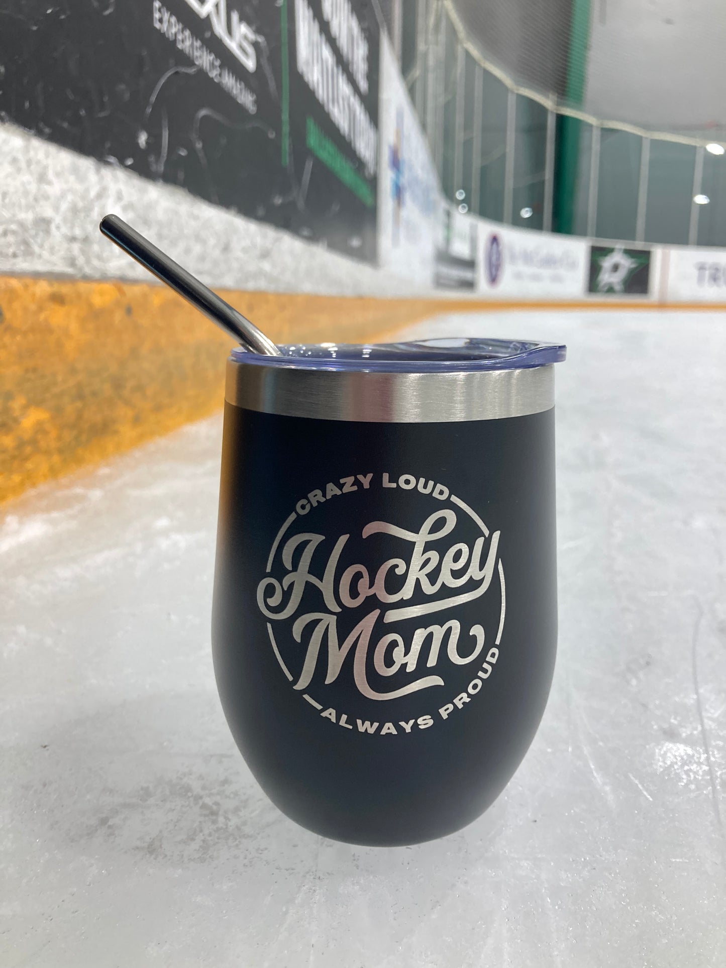 Hockey Mom Wine Cup - Black