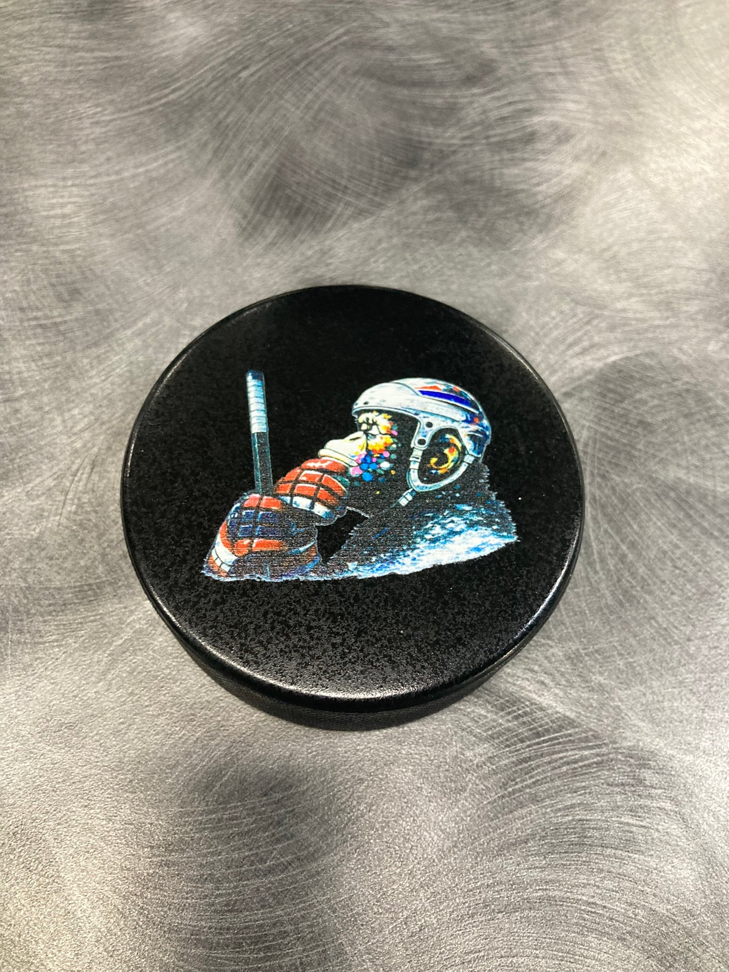 Hockey Puck - Thinker